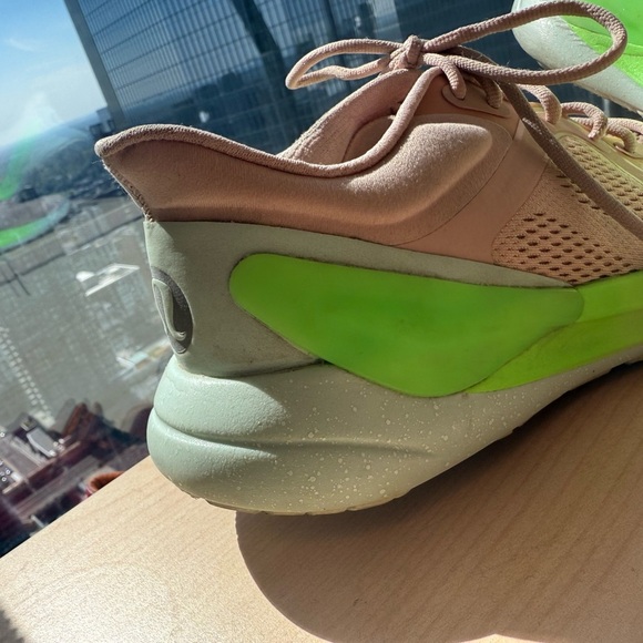 Lululemon Athletica 8.5 EUC “Blissfeel” pink and Neon Green Athletic Shoes - Picture 10 of 15